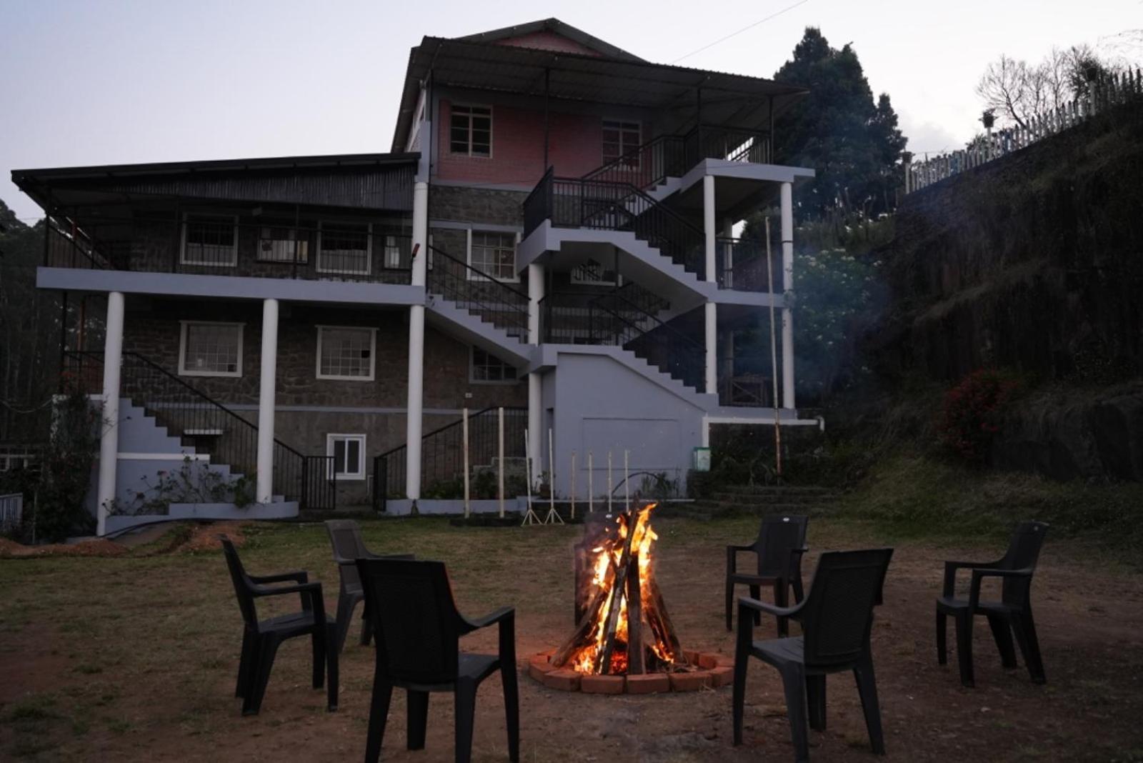 Hotel Aura Crimson Vistas à Tamilnadu - Tamilnadu - Kodaikanal Extérieur photo